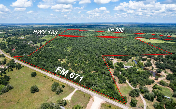Pictures of Mixed Use property located at US-183 Hwy, Lockhart, TX 78644 for sales - image #1