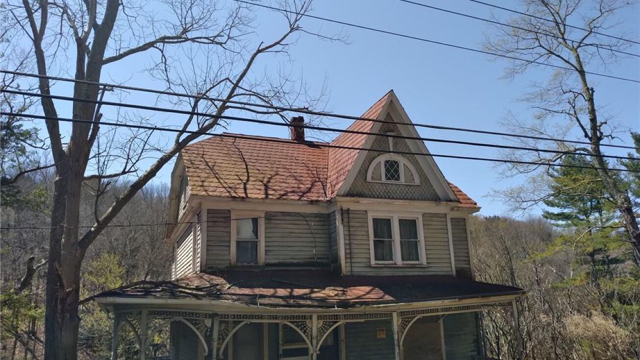 5644 NY52, Kenoza Lake, NY 12750