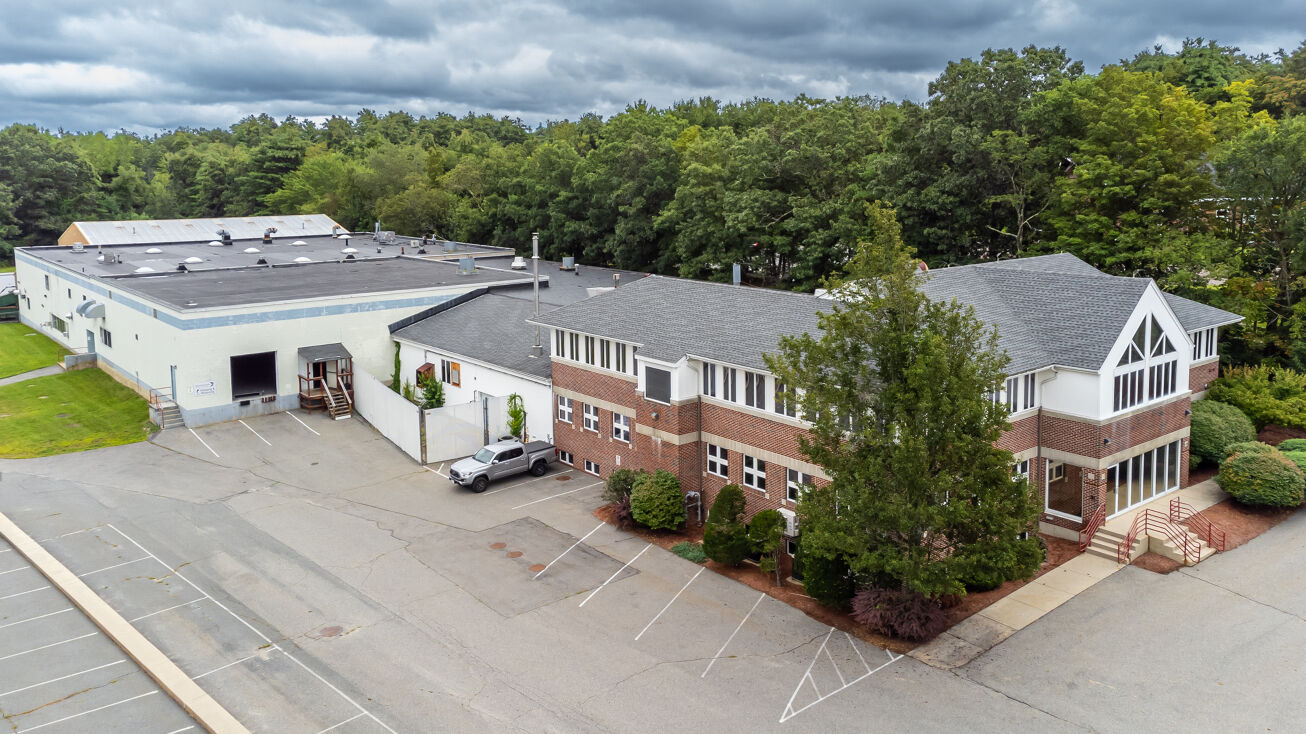 172 E Main St, MA 01833