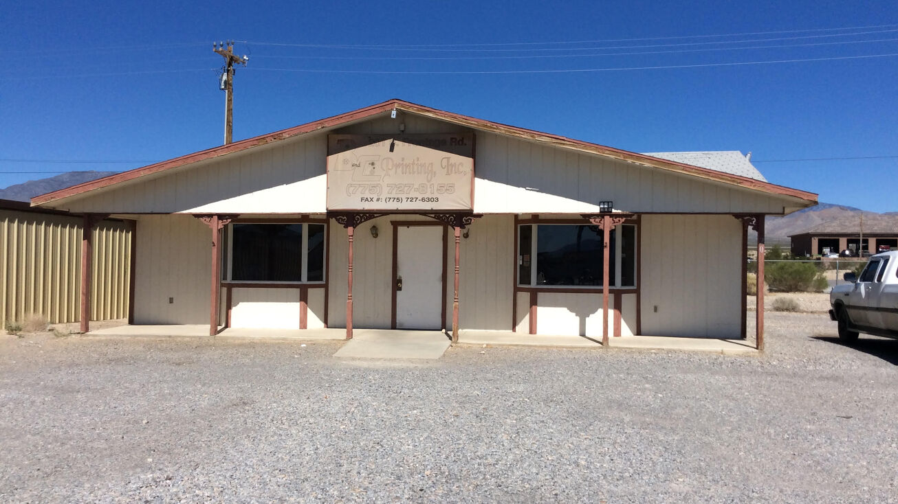 201 S Frontage Rd, Pahrump, NV 89048
