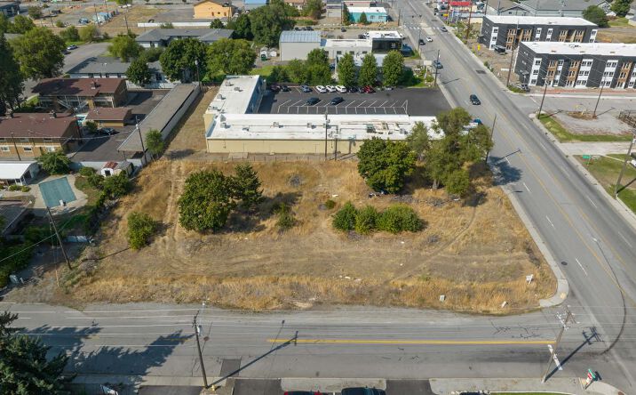 Pictures of Land property located at 12219 E 4th Ave, Spokane Valley, WA 99206 for comps - image #1
