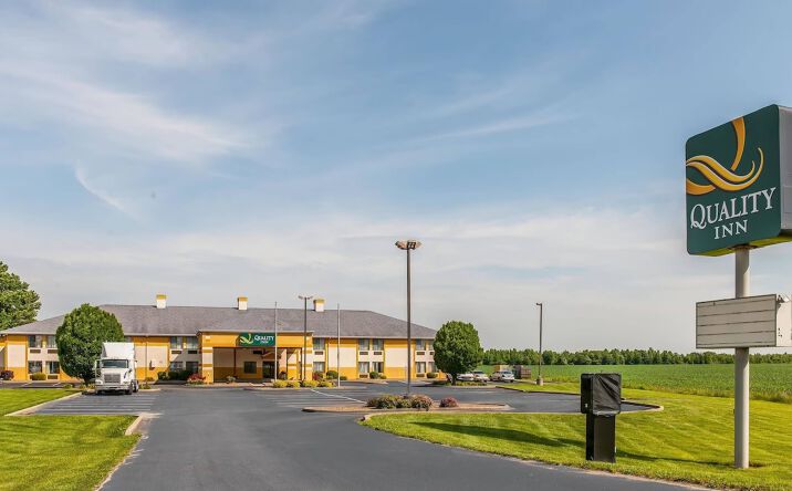 Pictures of Hospitality property located at 9040 US-60, Lewisport, KY 42351 for sales - image #1
