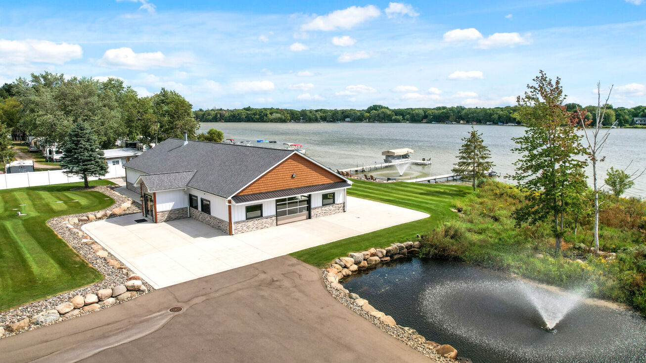 27749 Bay Shore Dr NW, Isanti, MN 55040
