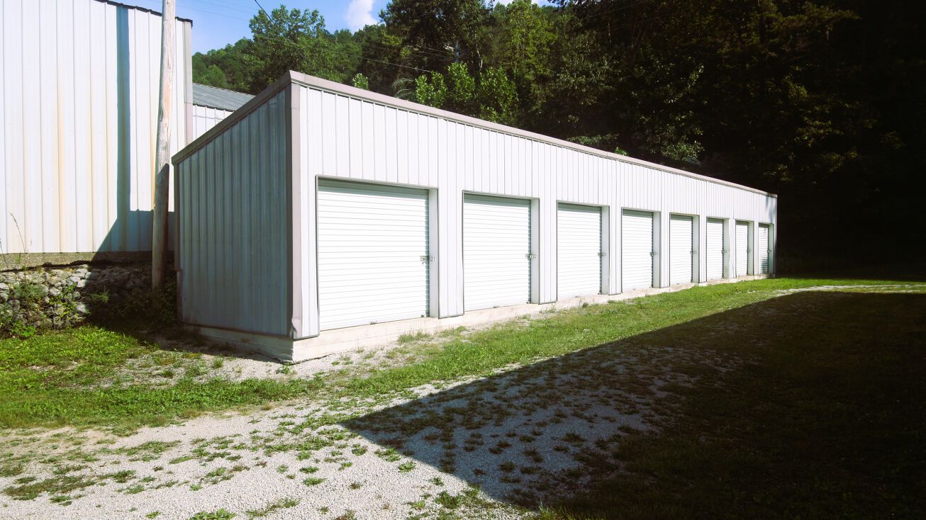 US 421 South Main Street,, McKee, KY 40447