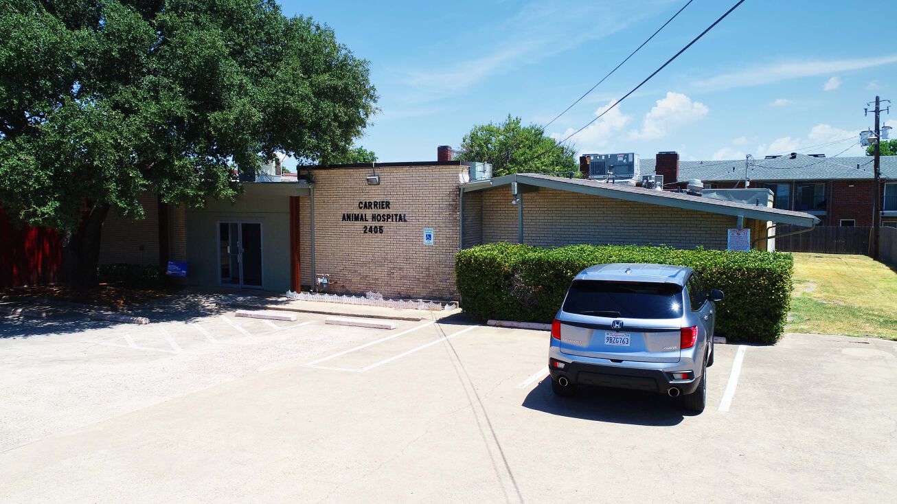 2405 S Carrier Pkwy, Grand Prairie, TX 75051