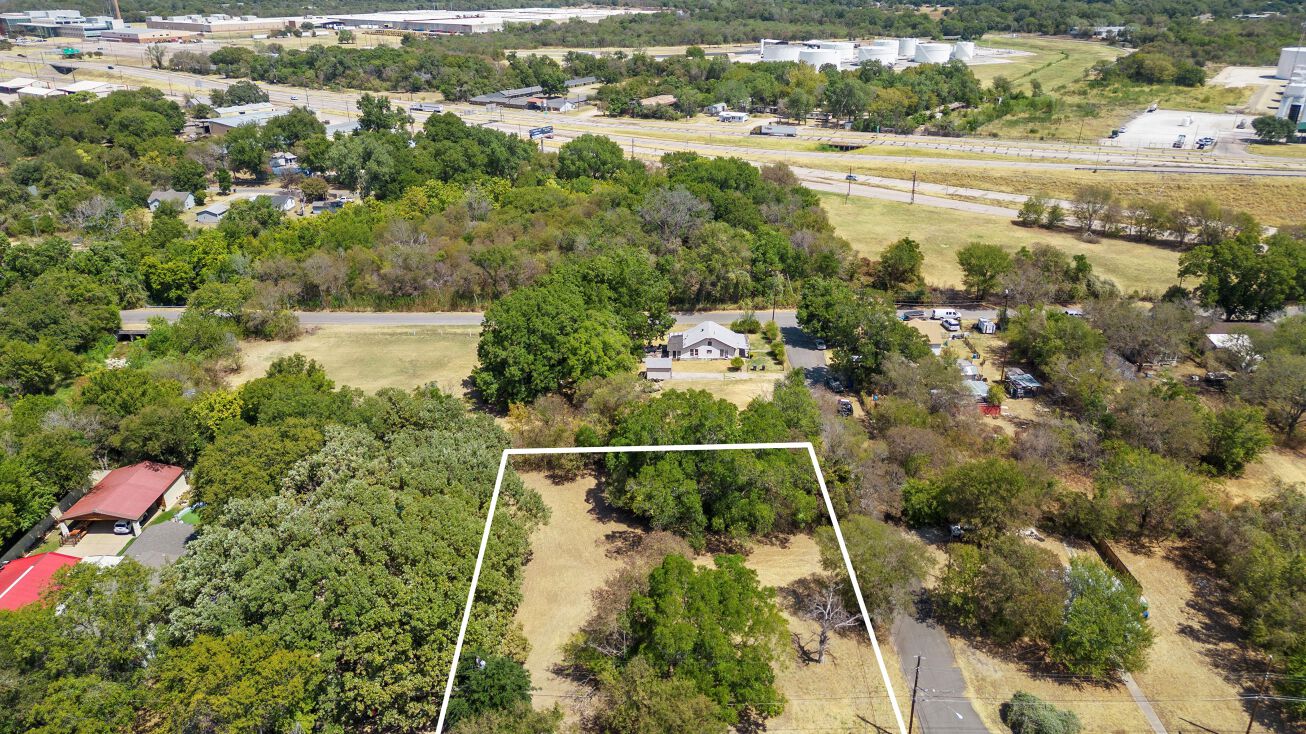 TBD E. Walnut St. Waco TX. 76704, Waco, TX 76704