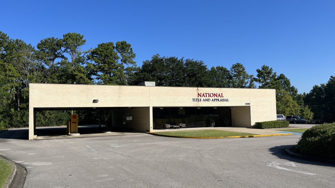 2880 Crestwood Blvd, Irondale, AL 35210