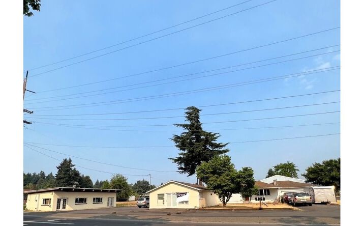 Pictures of Industrial, Mixed Use, Retail property located at 45 Thornton Ln, Cottage Grove, OR 97424 for sales - image #1