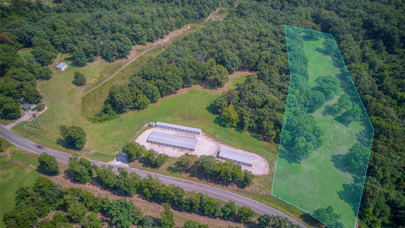 State Hwy 90, Pineville, MO 64856