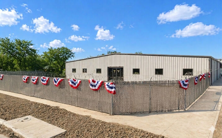 Pictures of Industrial property located at 2703 Chalk Hill Rd, Dallas, TX 75212 for sales - image #1