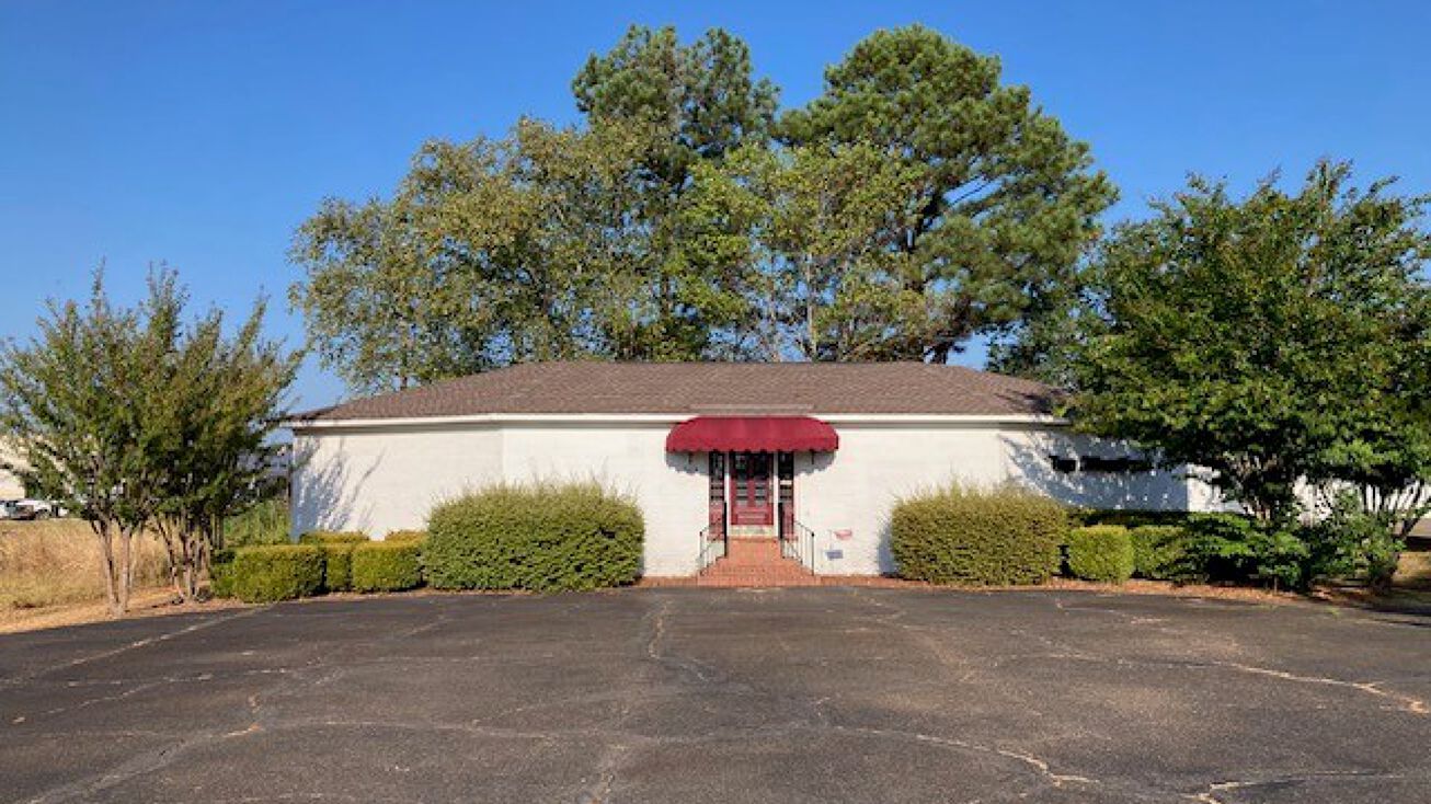 2619 Courthouse Cir, Flowood, MS 39232