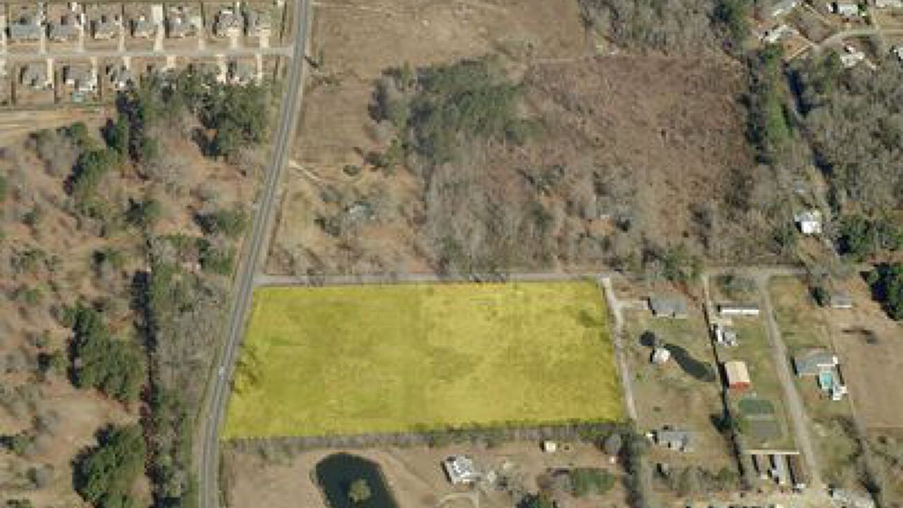 Hwy 447, Walker, LA 70785