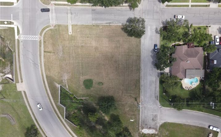 3100 N Main Street, Taylor, TX 76574 | Crexi.com