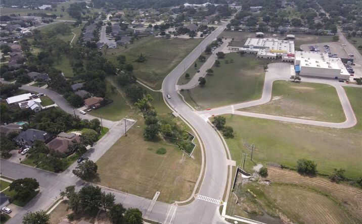 000 CR 367, Taylor, TX 76574 | Crexi.com