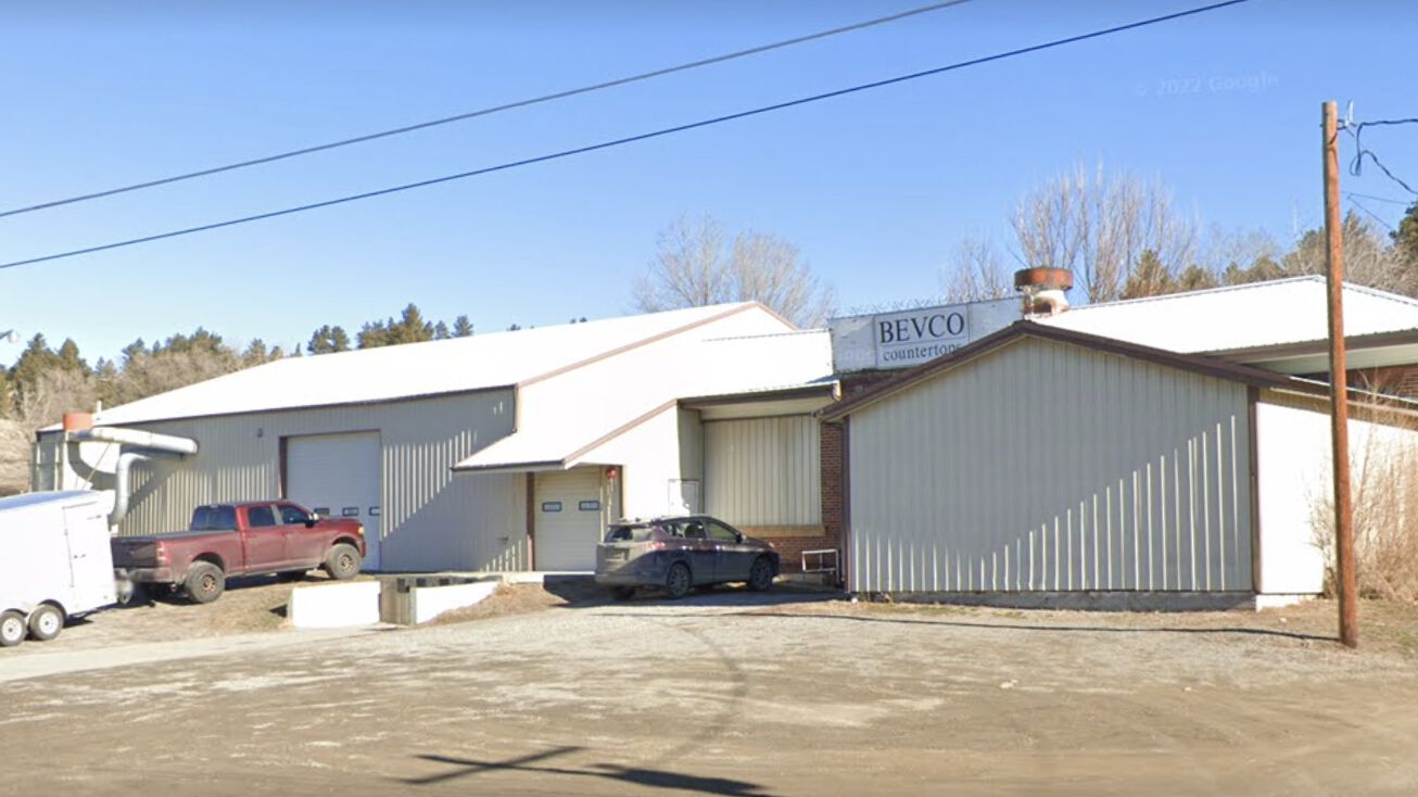 1627 Dickie Rd, Billings, MT 59101