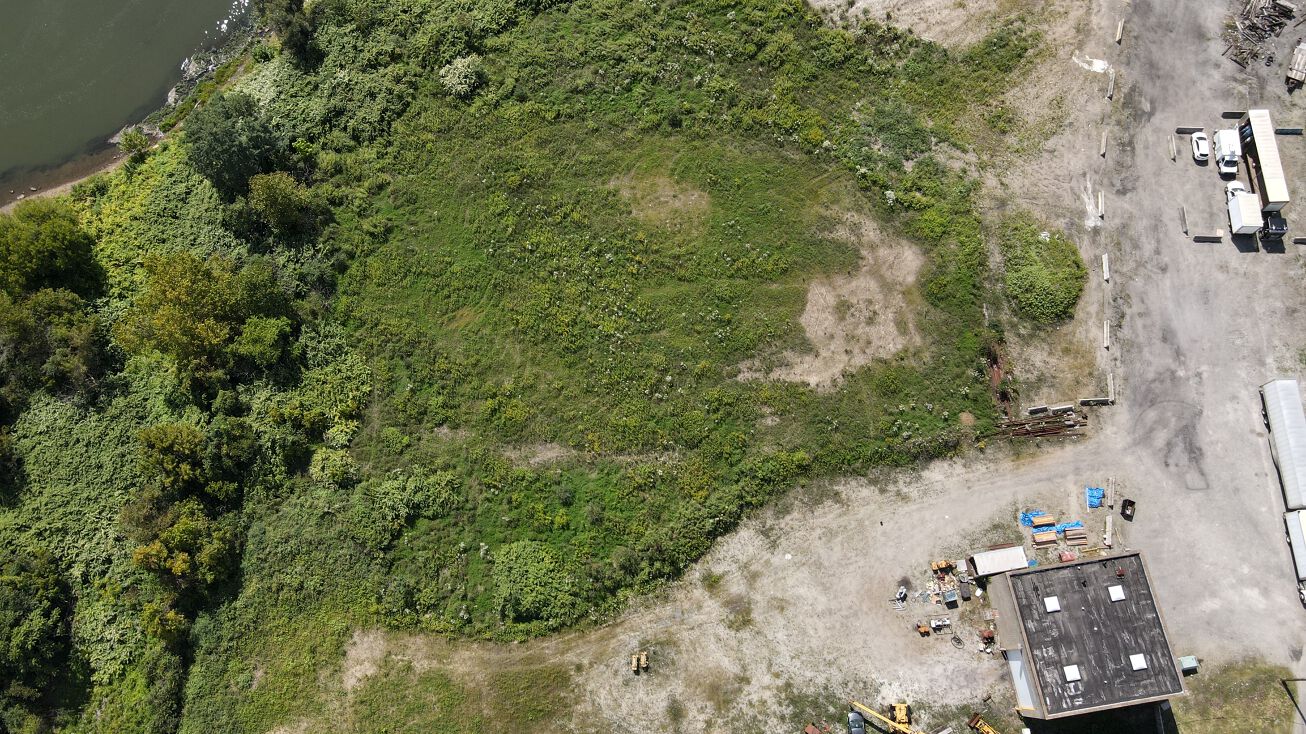 Ave A, Leetsdale, PA 15056