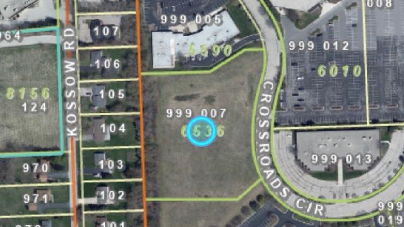 21055 Crossroads Cir, Waukesha, WI 53186