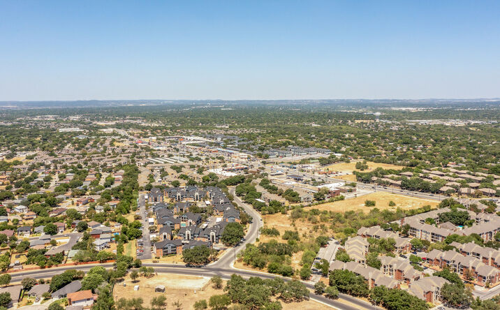 Pictures of Land, Multifamily property located at 7796 Culebra Rd, San Antonio, TX 78251 for sales - image #1