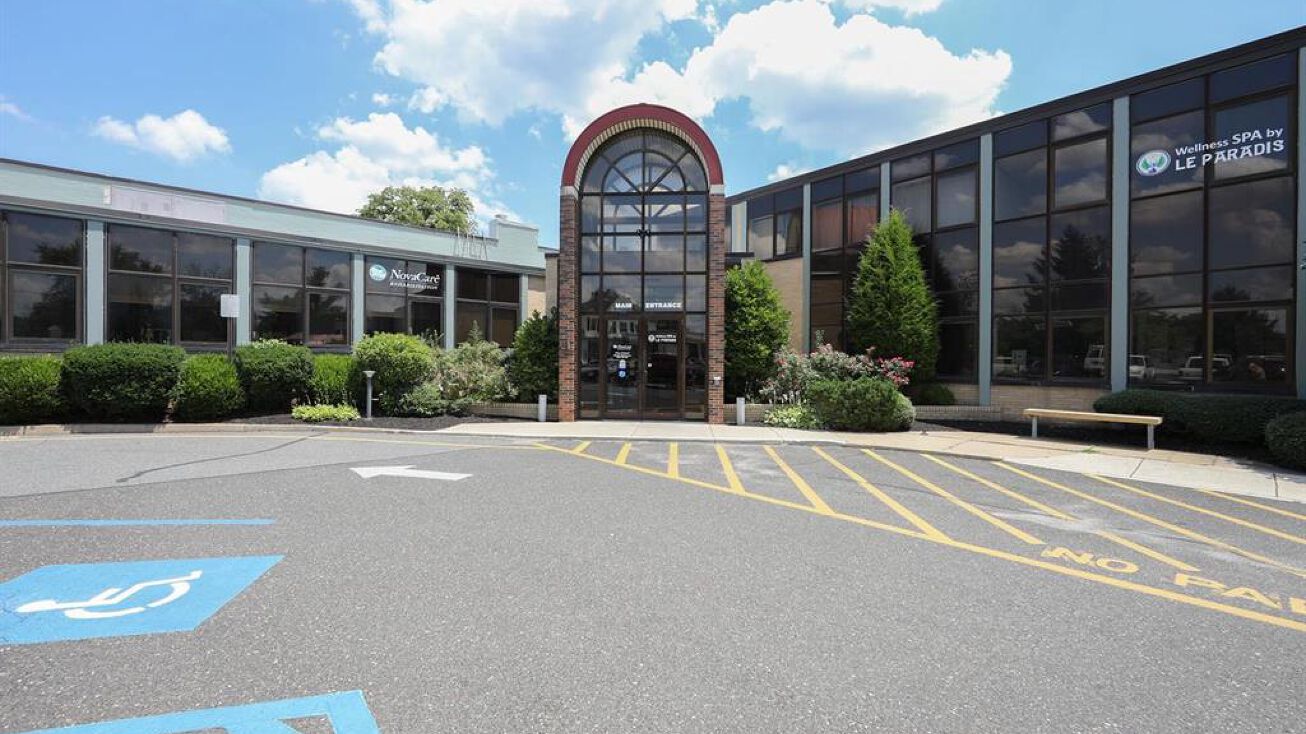 Pictures of Multifamily, Office property located at 17 White Horse Pike, Haddon Heights, NJ 08035 for sales - image #1