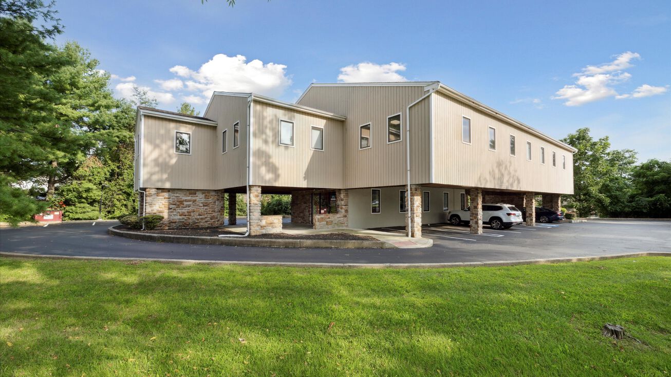 558 W Uwchlan Ave, Exton, PA 19341