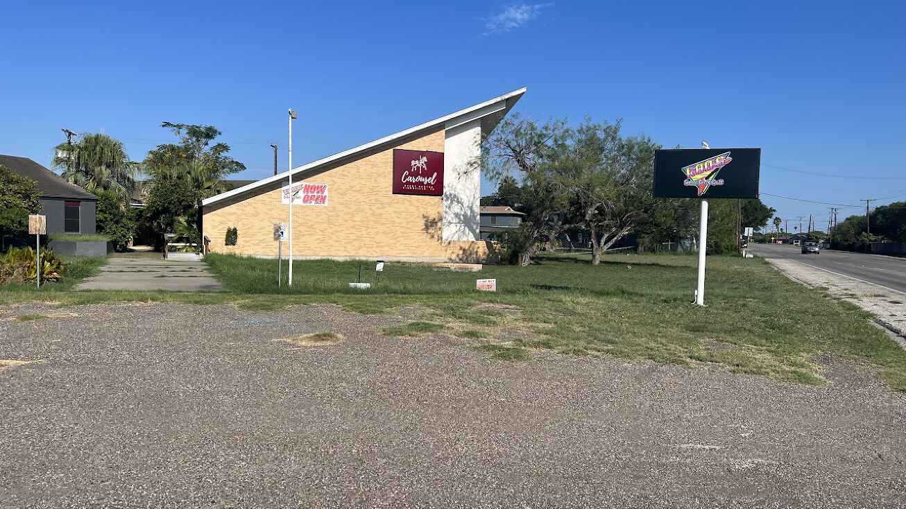 1120 E Carlos Truan Blvd, Kingsville, TX 78363