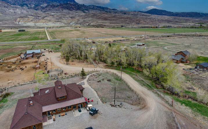 3080 N Fork Hwy, Cody, WY 82414 | Crexi.com