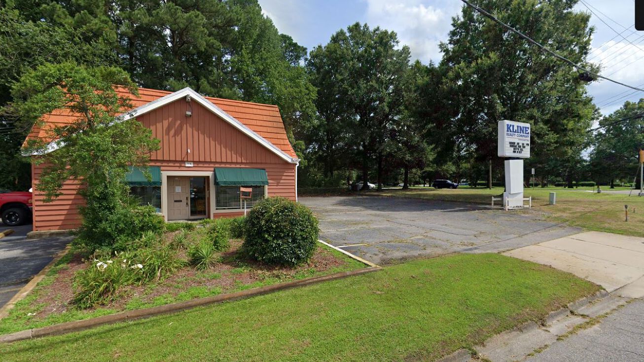 5680 Churchland Blvd, Portsmouth, VA 23703