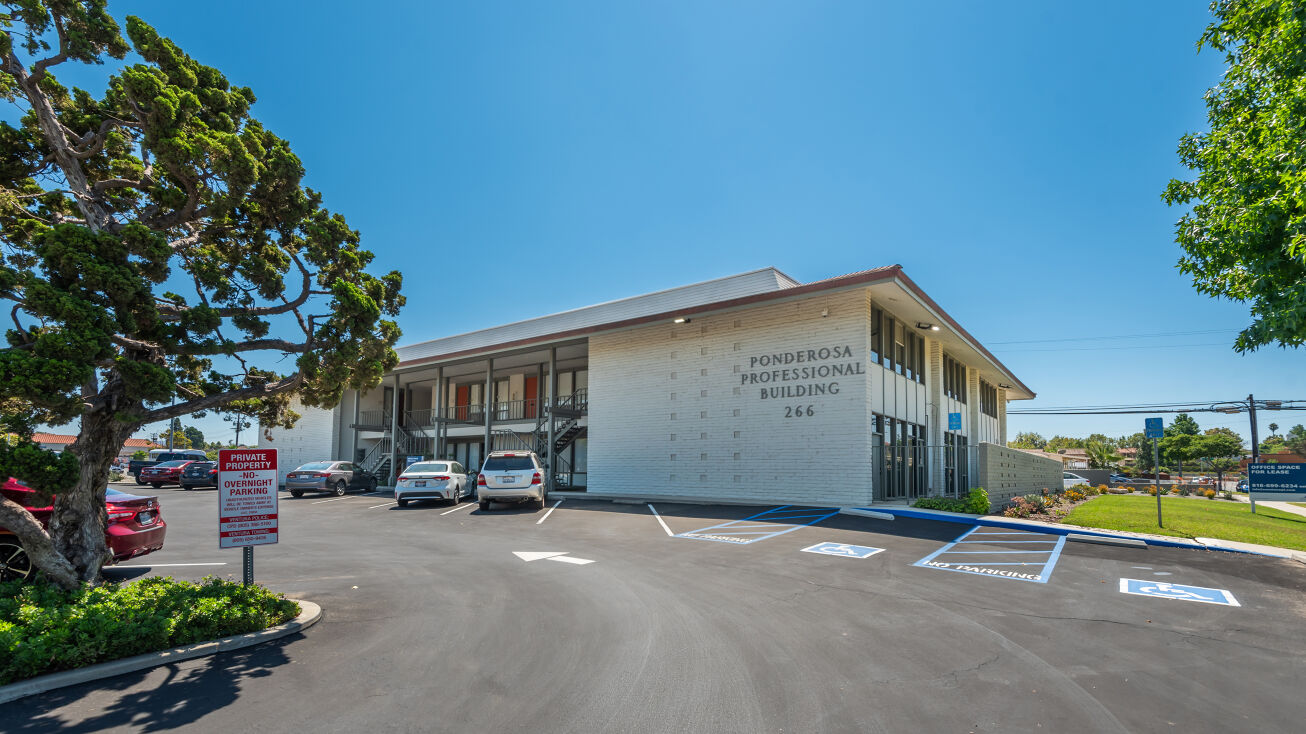 266 Mobil Ave, Camarillo, CA 93010