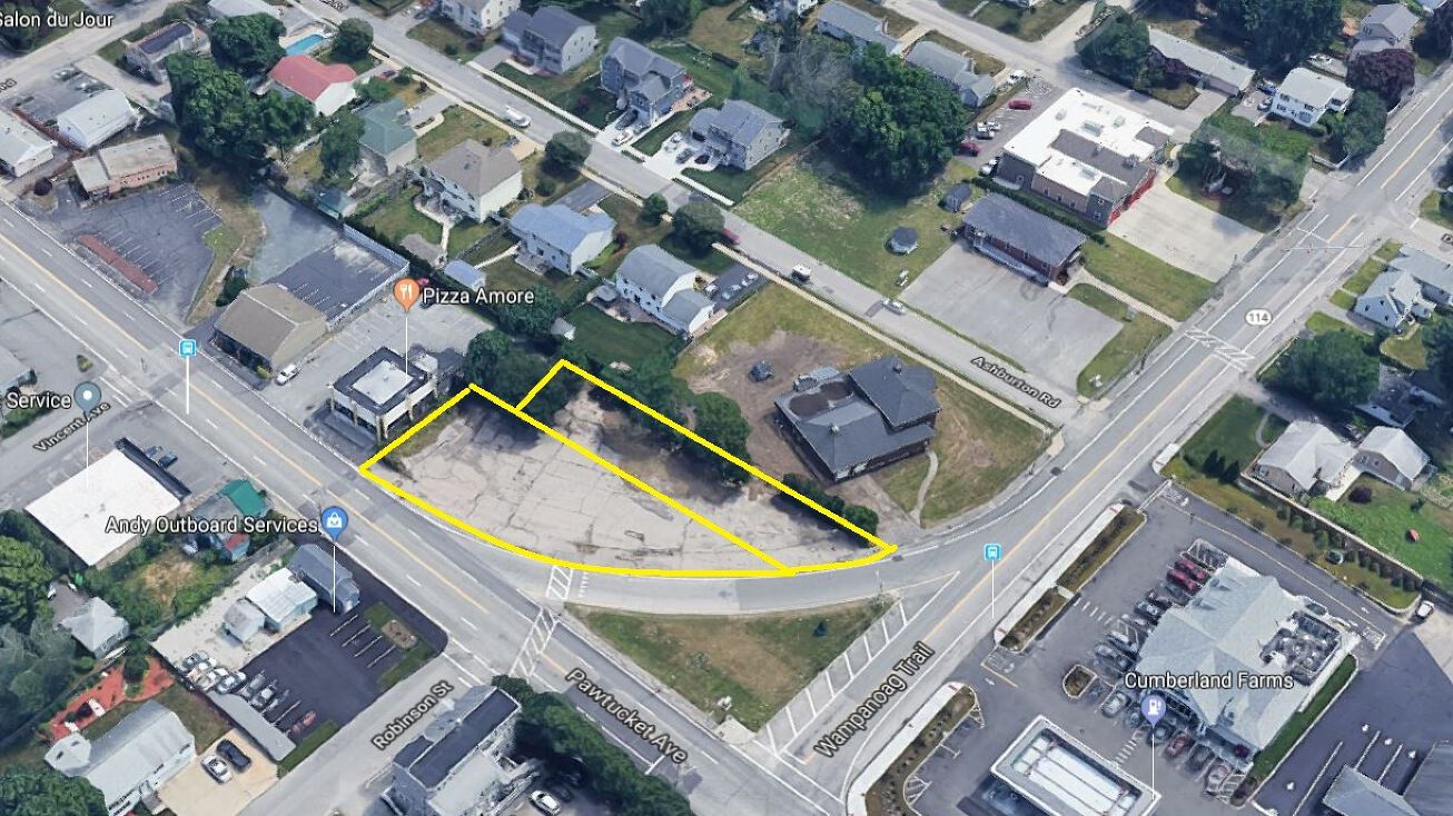 2796 Pawtucket Ave, East Providence, RI 02914