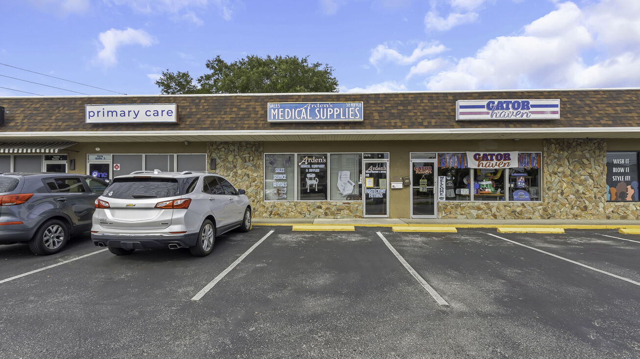 7976 Seminole Blvd, Seminole, FL 33772