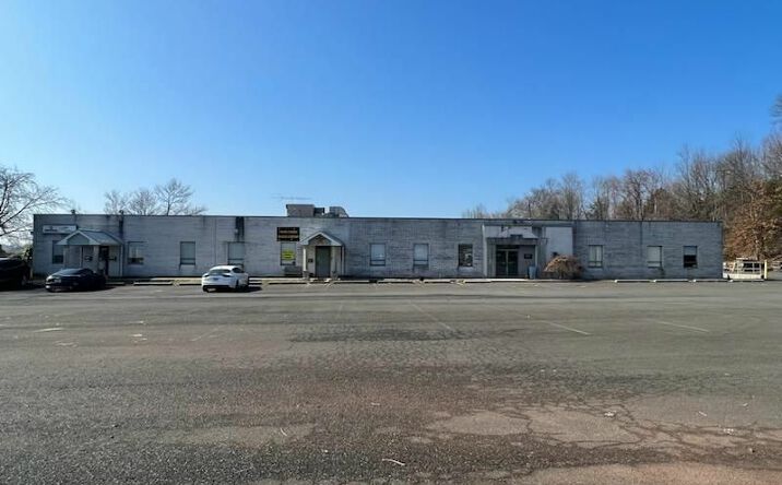 Pictures of Office, Industrial property located at 260 New York Drive, Fort Washington, PA 19034 for sales - image #1