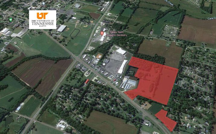 Pictures of Land property located at 896 University St, Martin, TN 38237 for sales - image #1