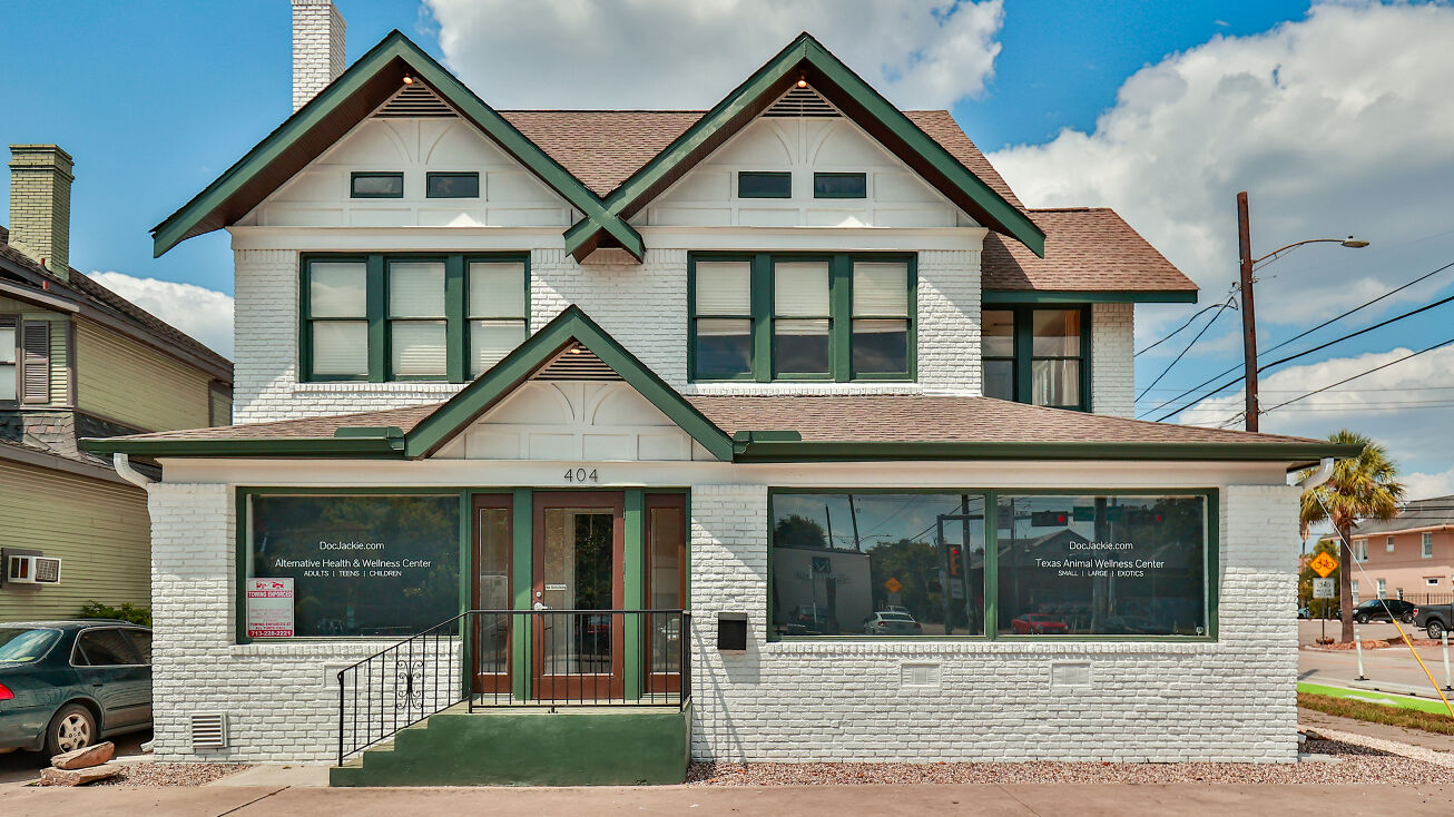 Pictures of Retail property located at 404 Westheimer Rd, Houston, TX 77006 for sales - image #1