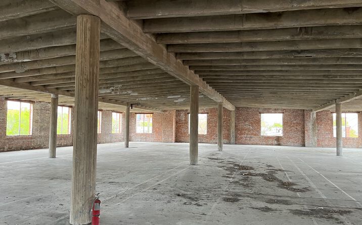 Pictures of Office property located at 1020 W Pratt St, Baltimore, MD 21223 for sales - image #1