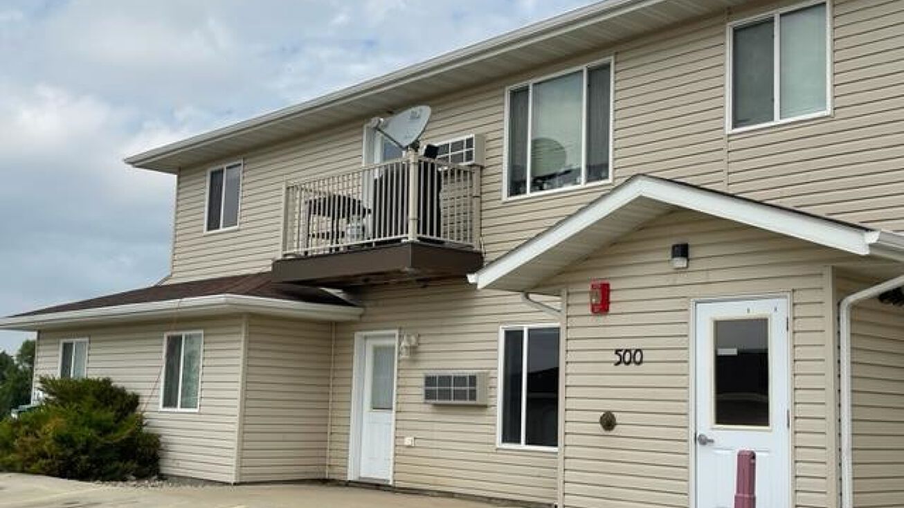 500 E Division St, Kenmare, ND 58746