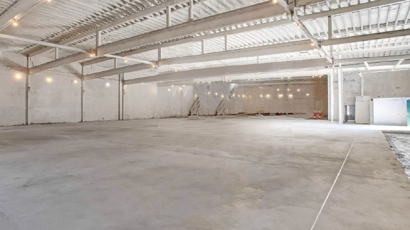 335 Moffat St, Brooklyn, NY 11237