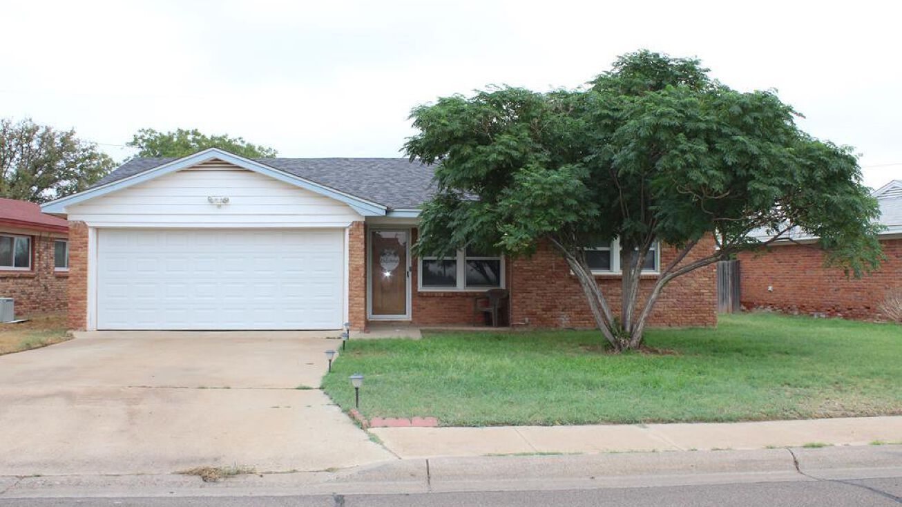 721 Devonian Dr, Midland, TX 79703