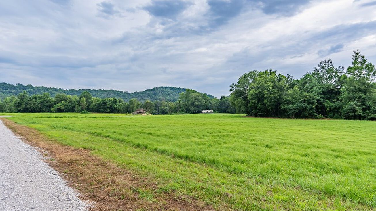 Tract 24 of Rivers Edge, Peytonsburg, KY 42717