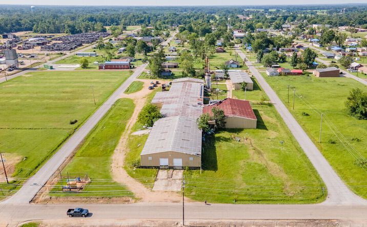 Pictures of Industrial property located at 212 108th St, Amory, MS 38821 for sales - image #1