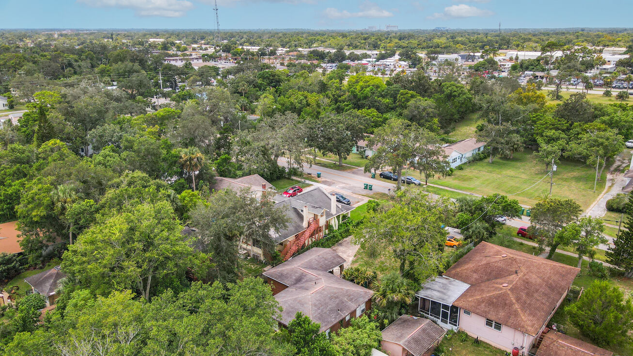 Daytona Ave, Holly Hill, FL 32117