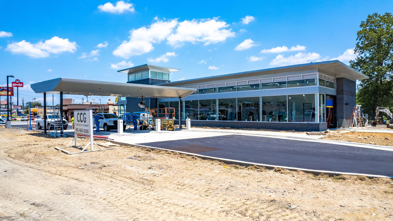 2116 N Reynolds Rd, Bryant, AR 72022