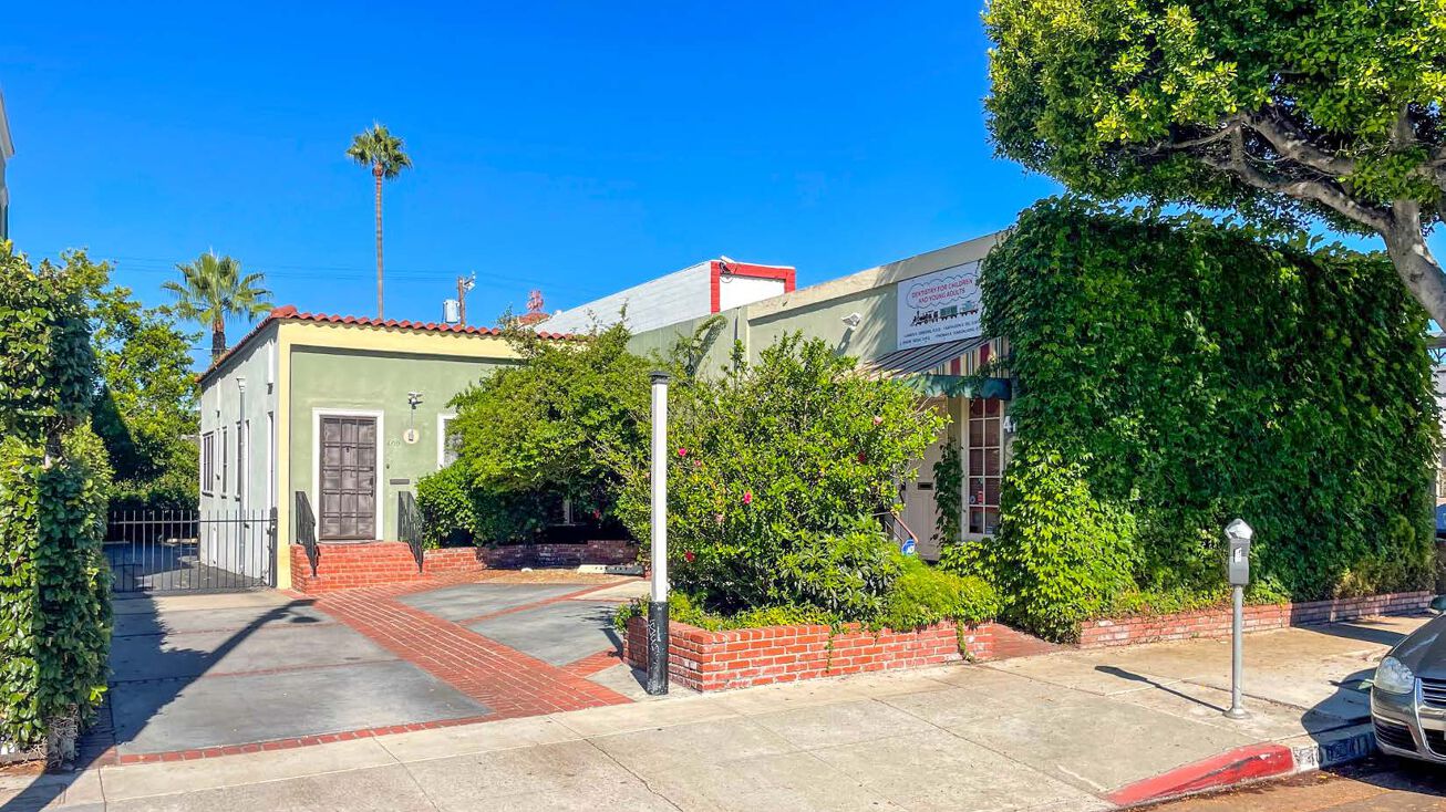 409 N Larchmont Blvd, Los Angeles, CA 90004