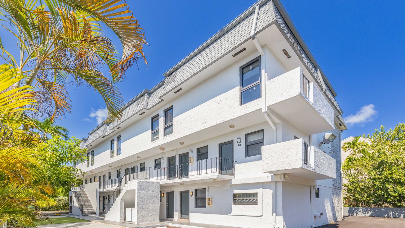 3011 SW 1st Ave, Miami, FL 33129