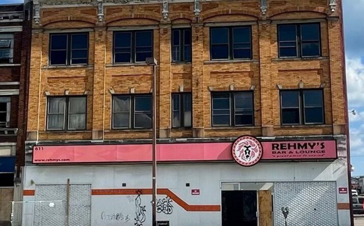 Pictures of Retail, Mixed Use property located at 611 4th Ave, Huntington, WV 25701 for sales - image #1