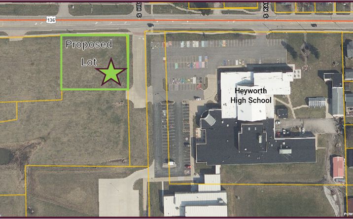 Pictures of Land property located at 812 W Cleveland St, Heyworth, IL 61745 for sales - image #1