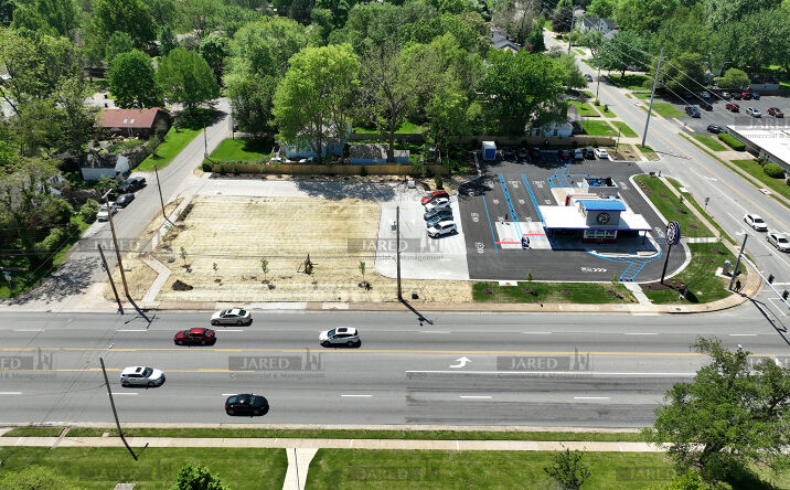 Pictures of Land property located at 420 E Sunshine St, Springfield, MO 65807 for sales - image #1