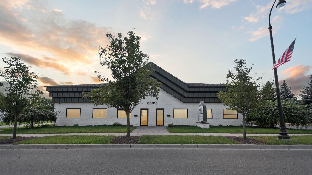 36015 Goddard Rd, Romulus, MI 48174