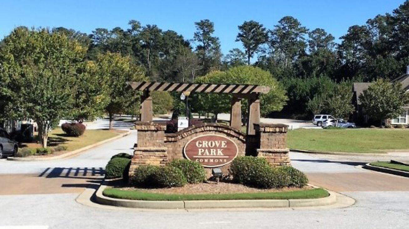 120 Handley Rd, Tyrone, GA 30290