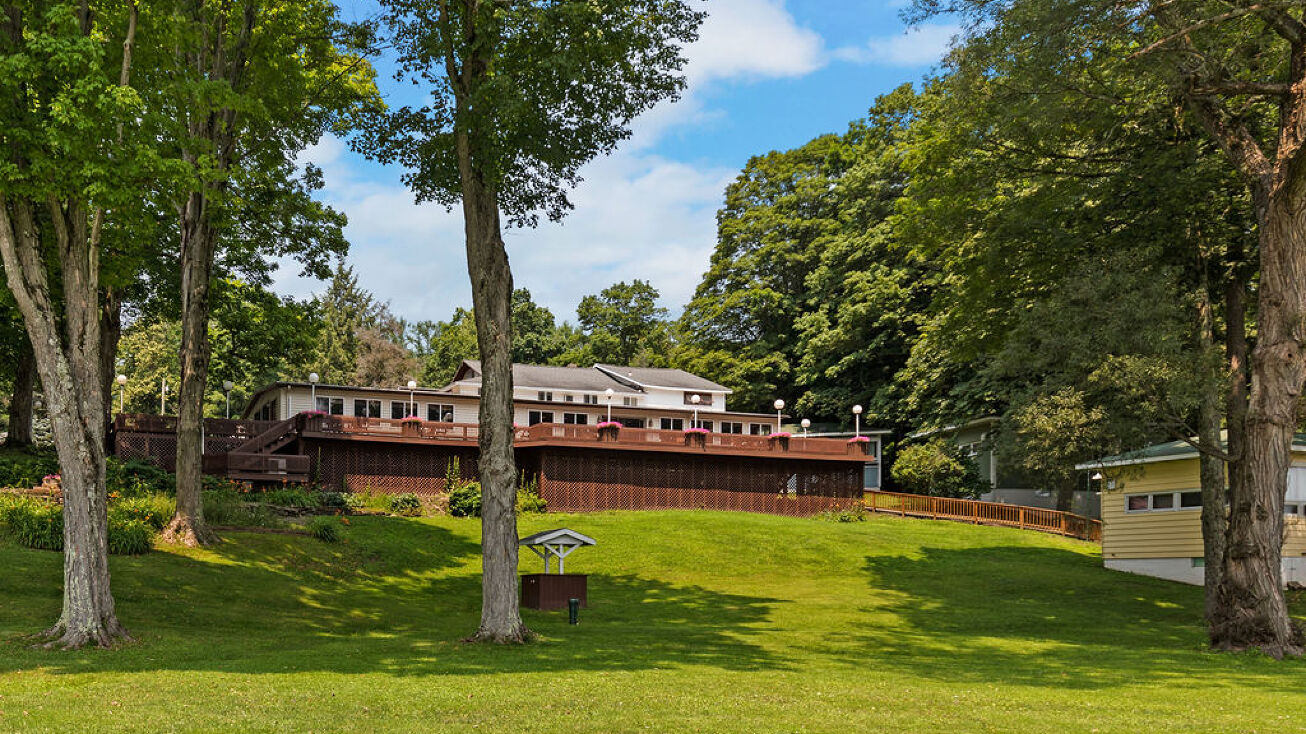 2910 Lake Moraine Rd, Hamilton, NY 13346