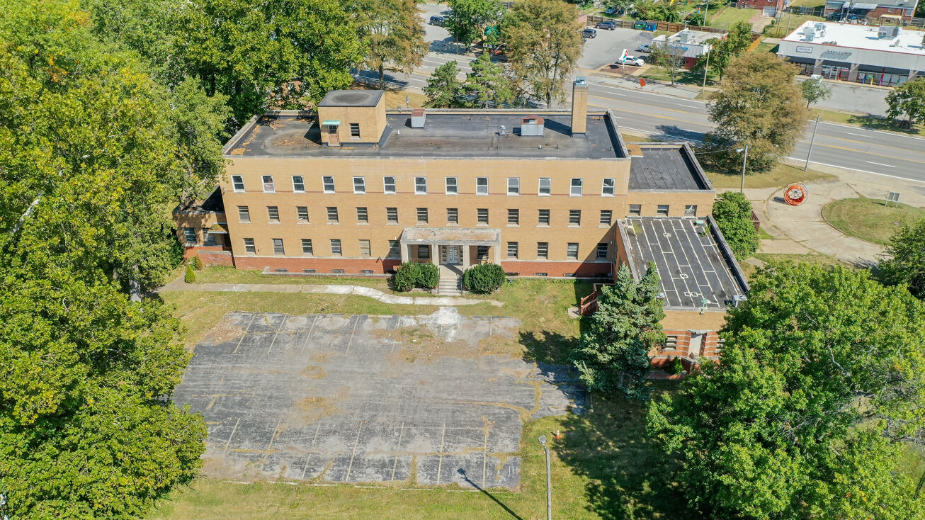 1004 Pennsylvania Ave, St. Louis, MO 63130